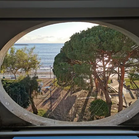 Mansarda Lux Vista Mare 公寓